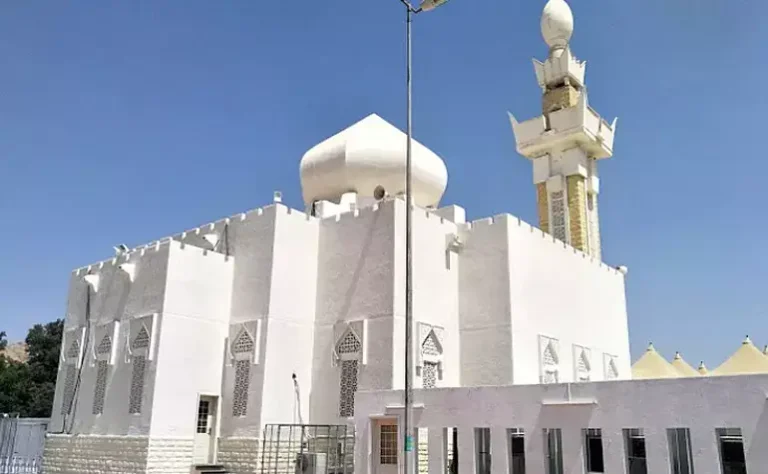 Taxi from Makkah Hotels to Miqat Ji'ranah