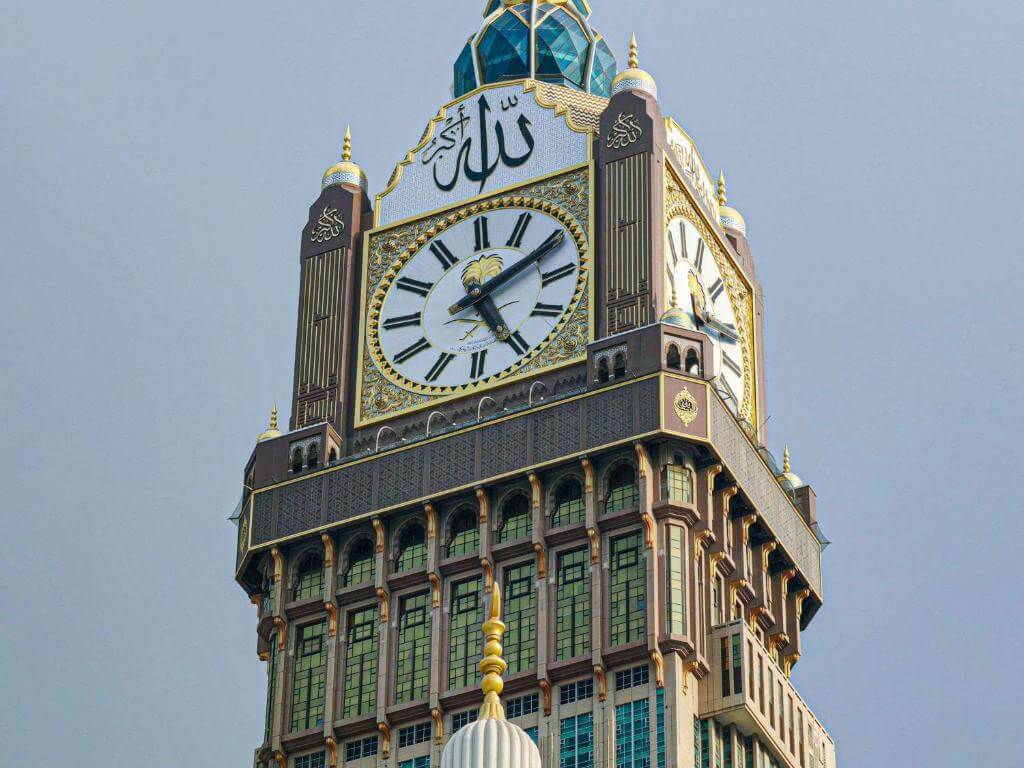 Why Clock Tower Hotels Are a Strong Starting Point for Ziyarat